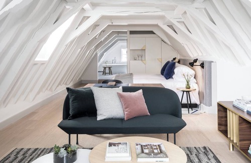 Burgwallen Nieuwe Zijde Hotel | Kimpton De Witt Amsterdam by IHG