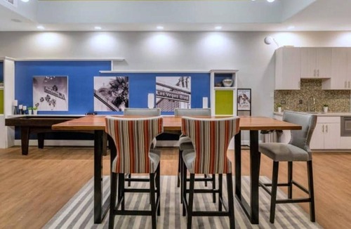 Greenbell Apartment | Landing | Beautiful 1BD, Gym, Pool