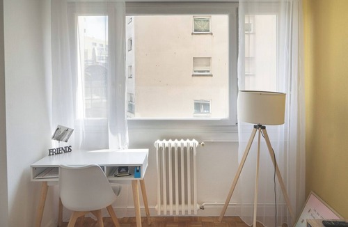 Republique Apartment | Le Repaire : Hyper center, 3 bedrooms, Balcony & Parking