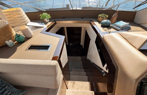 Apollo Beach Boat Rental | Luxury Private Yacht in Apollo Beach!