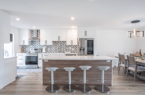Paradise Valley House | Modern Chic House Near SF, SFO!