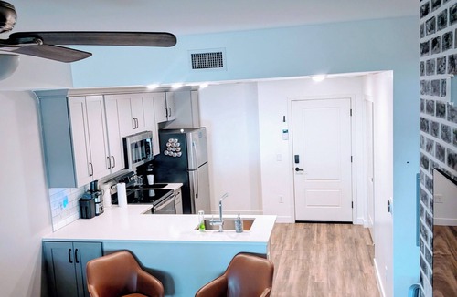 Garfield Condo | Modern Downtown Condo- 10 minutes walk to Downtown Phoenix