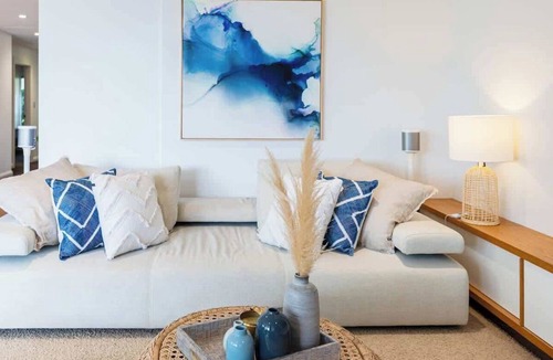 Randwick Apartment | Modern & Spacious, Walk to Coogee Beach