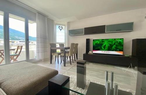 Monthey Apartment | Mountain View