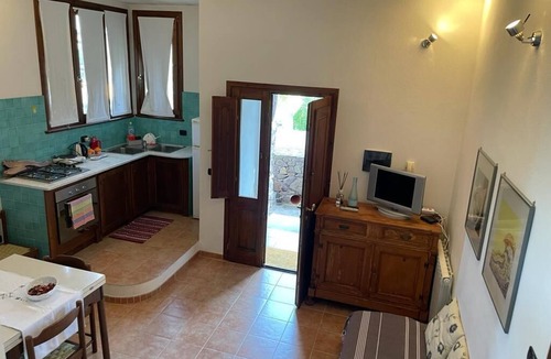 Buggerru House | Nestled in the wilderness a delightful house 3 minutes from the sea.