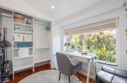 Moss Beach Cottage | OCEAN FRONT Beach Cottage with Panoramic Views!