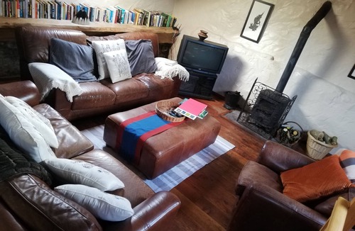 Killotteran House | Old stone cottage situated between waterford Cork Dublin n25