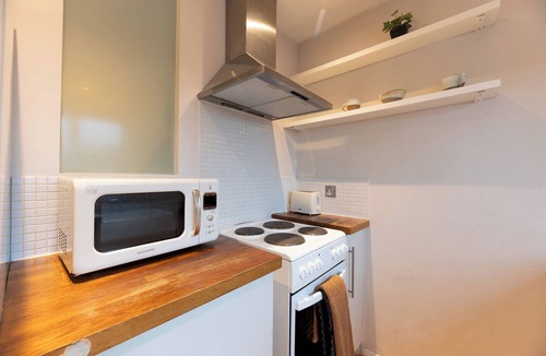 Kensal Green Apartment | One Bedroom Kensal Green, Near Notting Hill - Pass the Keys