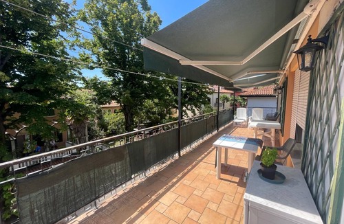 Santa Maria in Stelle Apartment | Penthouse in the green, with a view of Venice. 15 minutes by transportation to Venice center