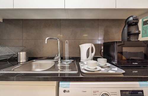 Casal da Ladeira Apartment | Ruby Grey Apartment, Campolide, Lisbon