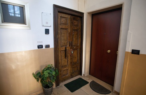 Municipio 3 Apartment | Rustic bivouac with balcony-your relaxing retreat between the sea and downtown