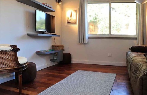 Saint-Jacques Apartment | Self-contained apartment in villa 4 Pers. + 1 child, pool & garden