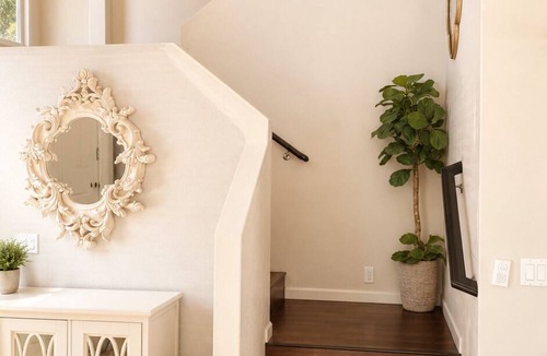 Alhambra House | Serene 4-bedroom house with AC in vibrant Phoenix
