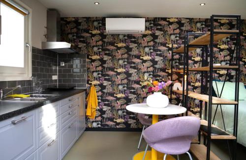 Noord Apartment | Sfeervol guesthouse, privé tuin en free parking