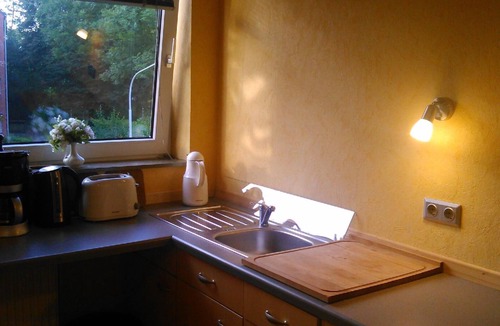 Altengroden Apartment | Spend your holiday in this holiday apartment with a stair lift and a garden, on the outskirts near the municipal park
