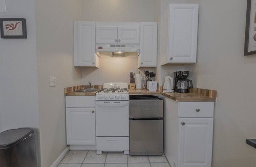 Prudential - St. Botolph Apartment | Stellar South End Studio