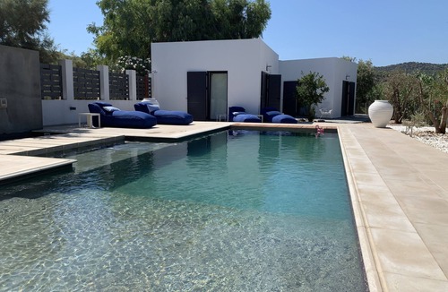 Vagia Villa | Sublime architect-designed villa on the beach