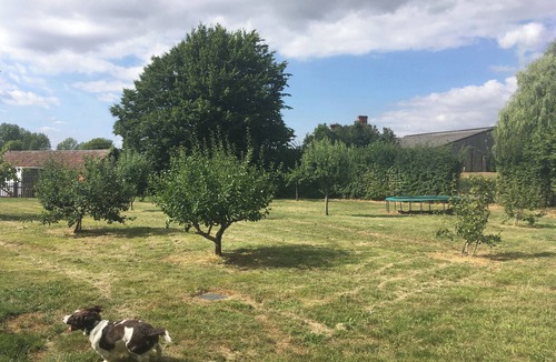 Erlestoke Cottage | The Milk House, beautiful dairy cottage, pet friendly and beautiful views