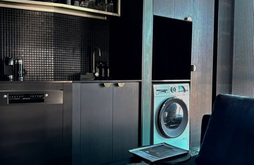 Braddon Apartment | Tiny 'Lagoon' Escape – Soft, Serene, Central!