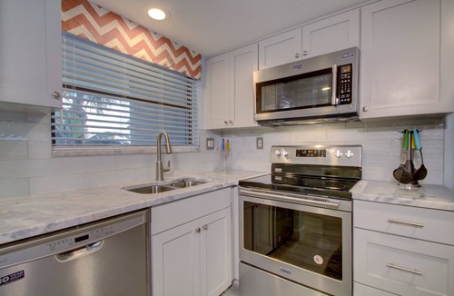 Belle Vista Condo | Toes in the Water in Seconds! No Roads to Cross. Gulf Front Building!