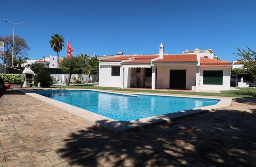 Areias de Sao Joao Villa | Villa 600 m from 2 beaches; 300 m nightlife; BBQ, internet, A/C