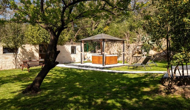 Ô Jacuzzi du Mazet