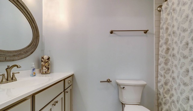 1 West Garrison