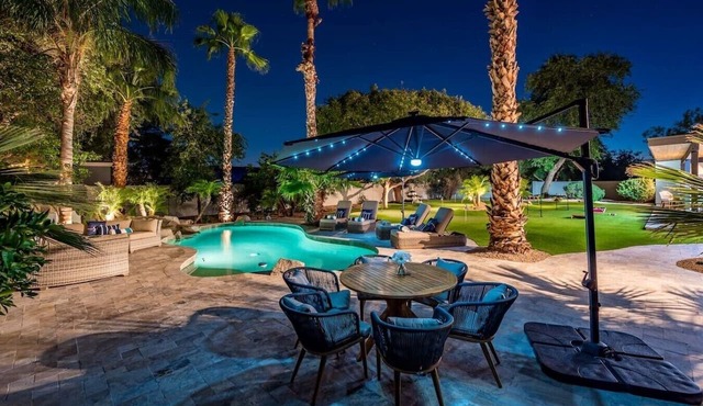 $2M Lux Estate*Pool*Putt*Pong*Billiards*Poker