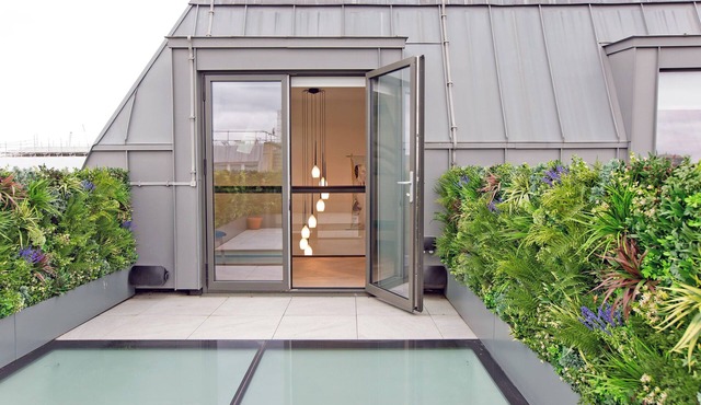 3-bed Rooftop Penthouse