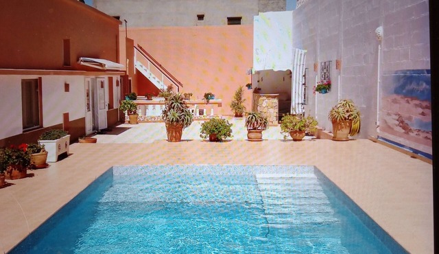 3 km from the ocean, ideal sunny, quiet apartment