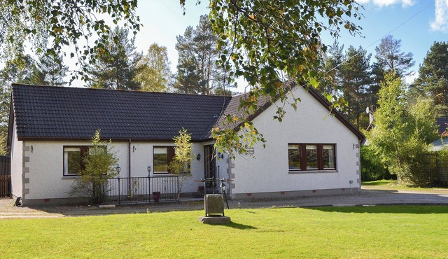 4 bedroom accommodation in Nethy Bridge, near Aviemore
