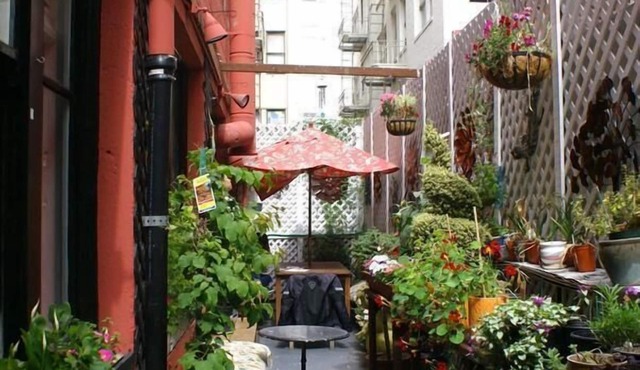 Adelaide Hostel