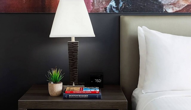 Adventure Awaits! Stylish 2 Queen Beds, Near Attractions