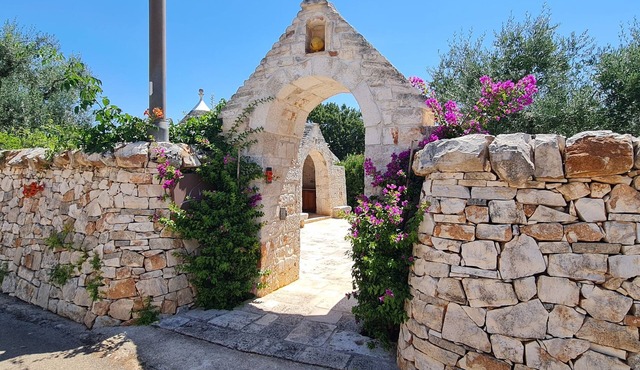 Almapetra Trulli Resort