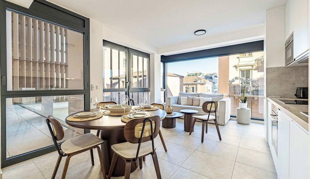 Amazing duplex apartment with terrace in Monaco-Beausoleil