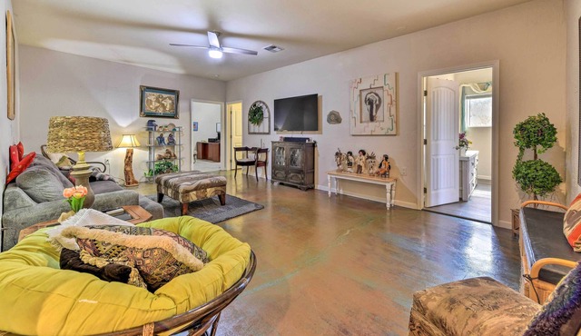 Apache Junction Apartment ~ 2 Mi to Trails! in Apache Junction
