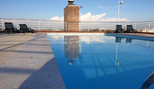 Apart Lisbon Pool Metro Garage