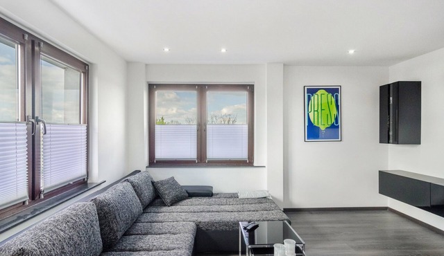 Apartment 'Moin, Die Ferienwohnung' with its own private little meadow and Wi-Fi