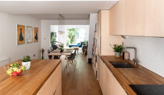 Architect-designed 2-bed home