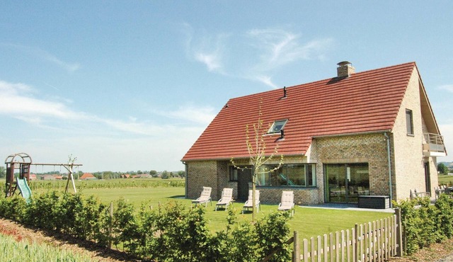Awesome home in Poperinge with sauna
