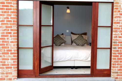B&B Laurus