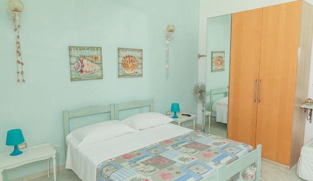 B&B Tanit