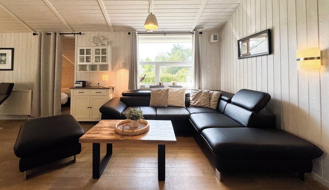 Beach view vacation home 13