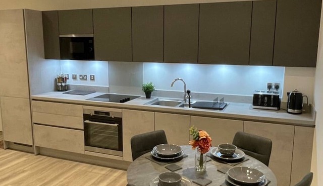 Beautiful Modern new build one bedroom apartment
