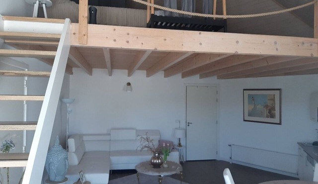 BedStay41 for small Groups and Companies(For long stay 40% discount)