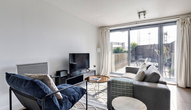Blueground | Chalk Farm, terrace, nr Primrose Hill