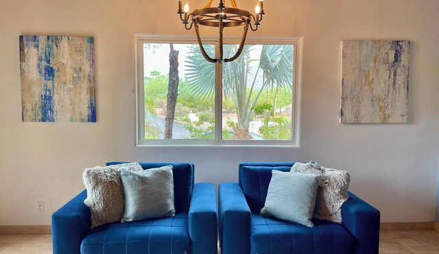 Bright and Charming apartment in Paradise Valley