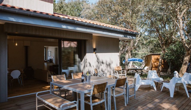 CAP COD VILLA, 200m from Estagnots beach and shops