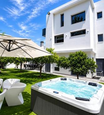 Casa di Jiovanni Luxury