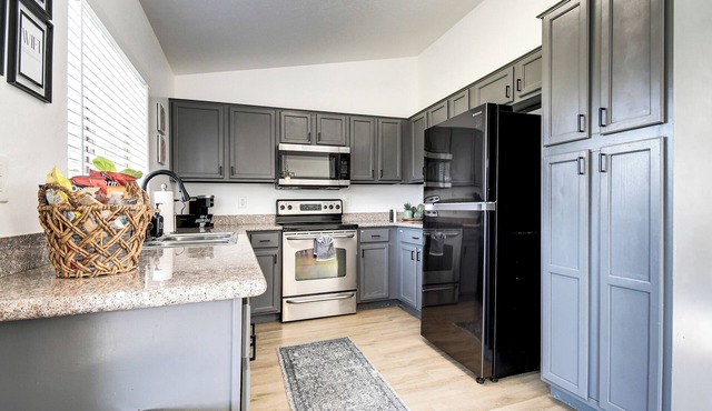 Central Phoenix Vacation Rental ~ 5 Mi to Downtown